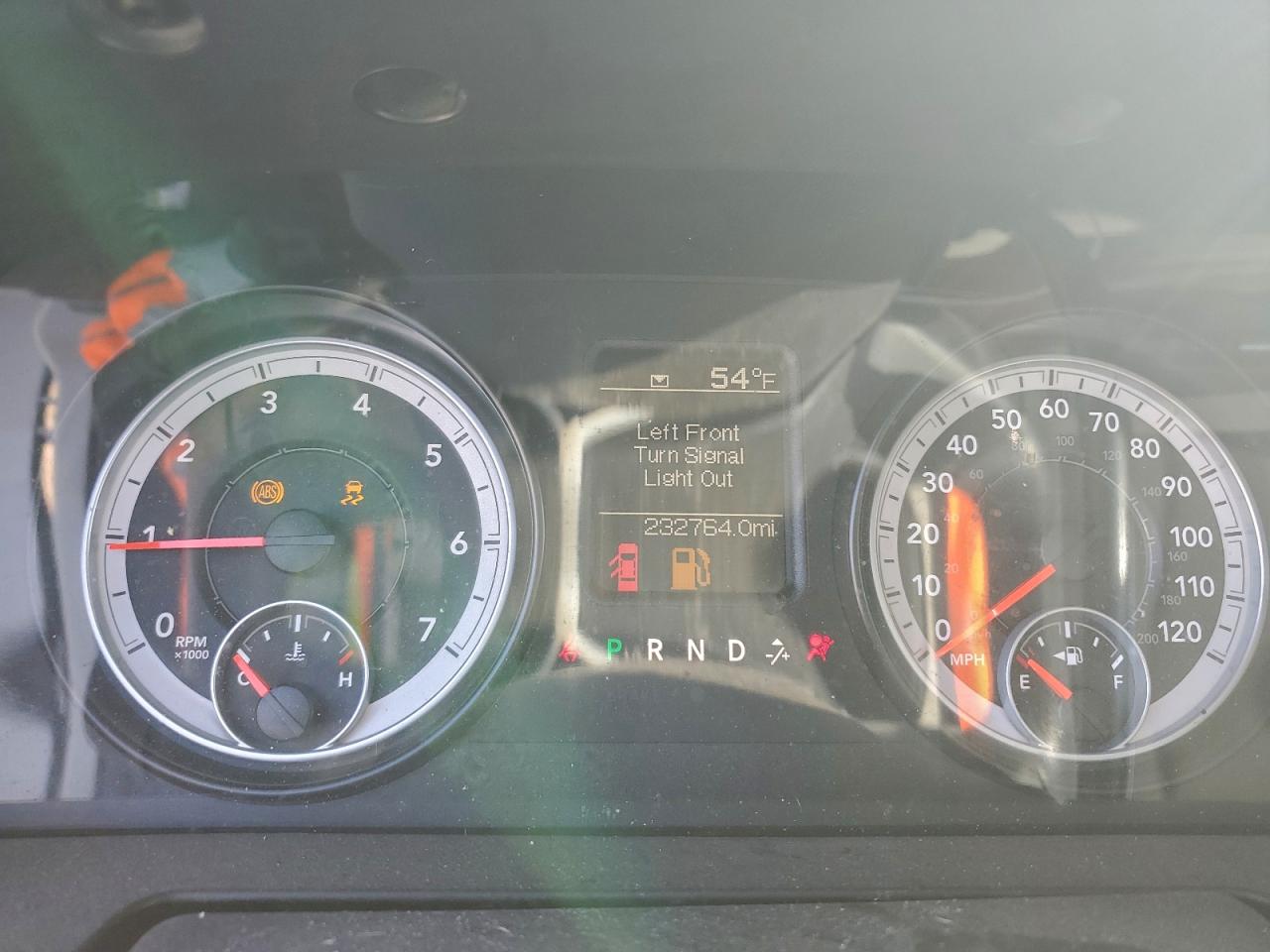 2014 RAM 1500 ST photo 9