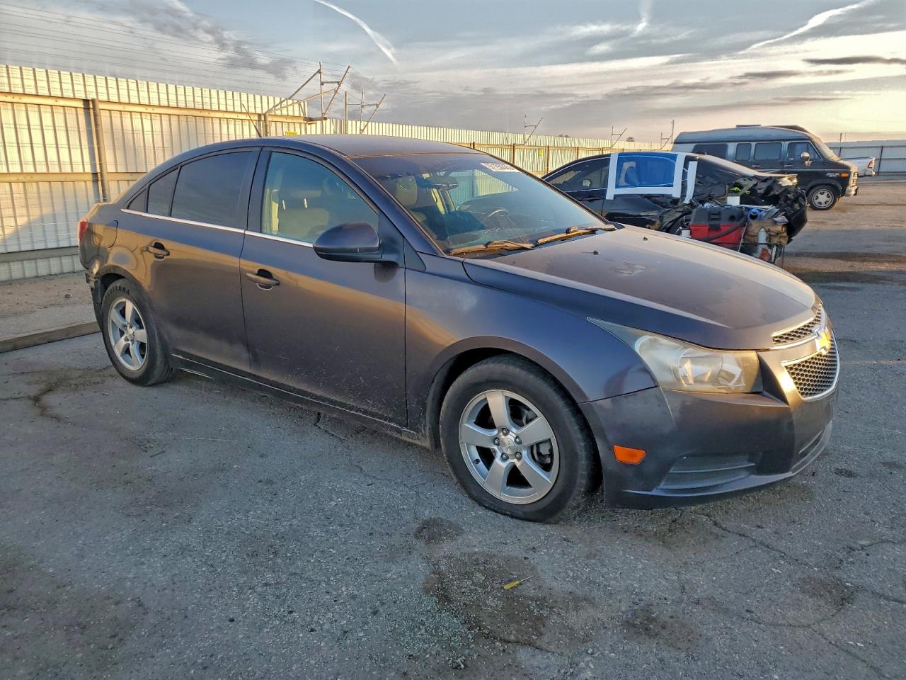 2014 CHEVROLET CRUZE LT photo 4