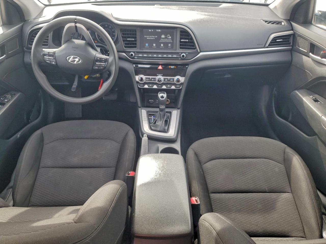2020 HYUNDAI ELANTRA SEL photo 8