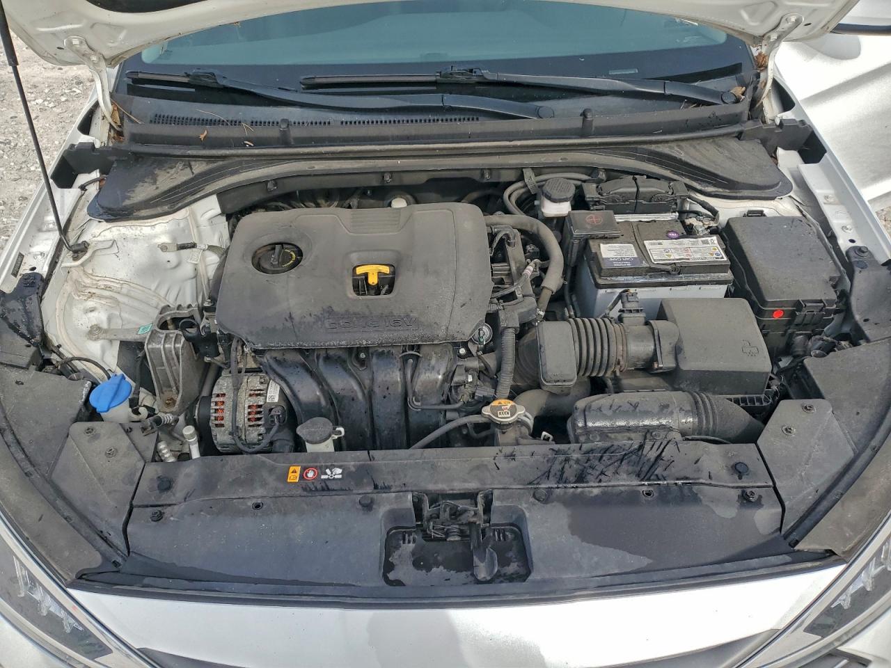 2020 HYUNDAI ELANTRA SEL photo 11