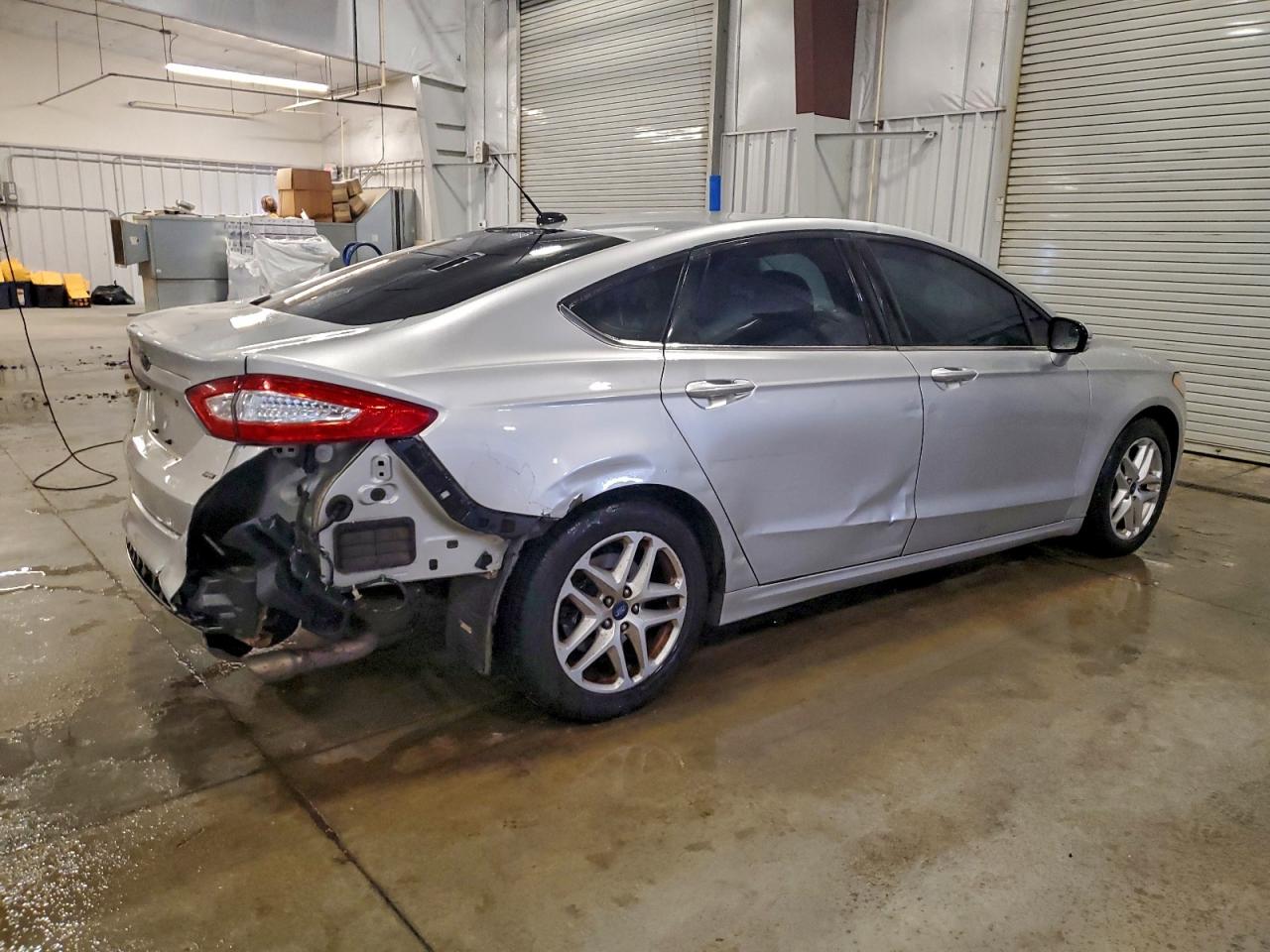 2016 FORD FUSION SE photo 3