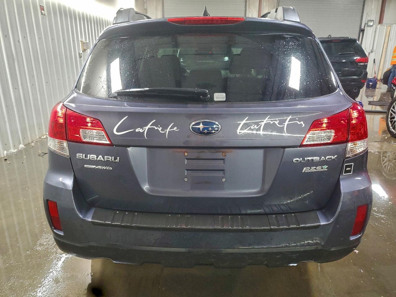 2014 SUBARU OUTBACK 2.5I PREMIUM photo 6