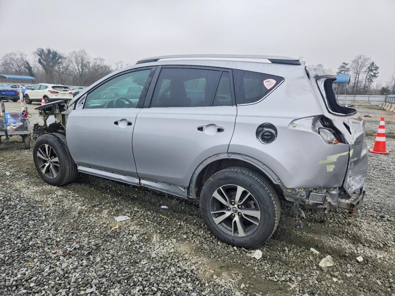 2018 TOYOTA RAV4 ADVENTURE photo 2