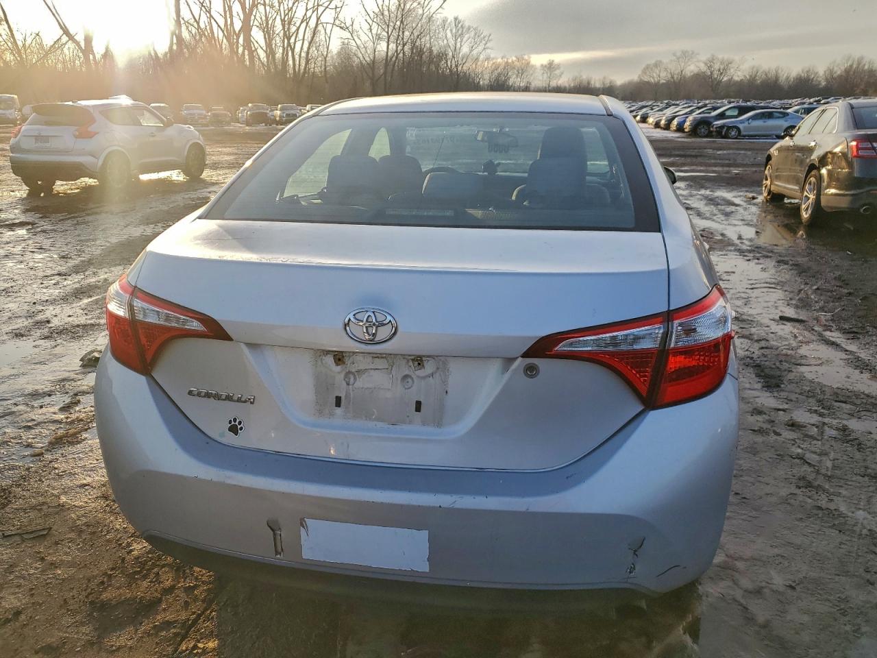 2016 TOYOTA COROLLA L photo 6