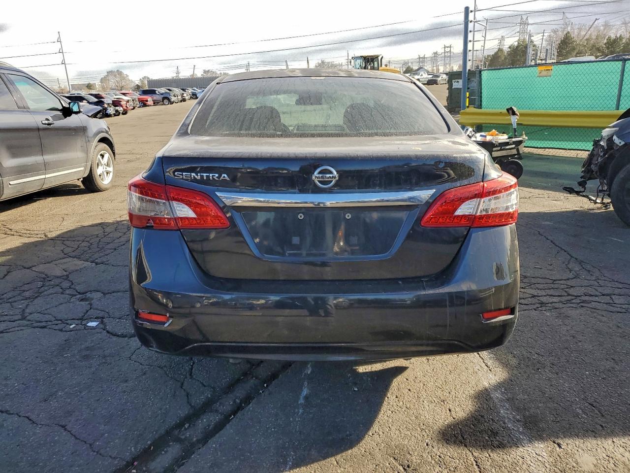 2015 NISSAN SENTRA S photo 11