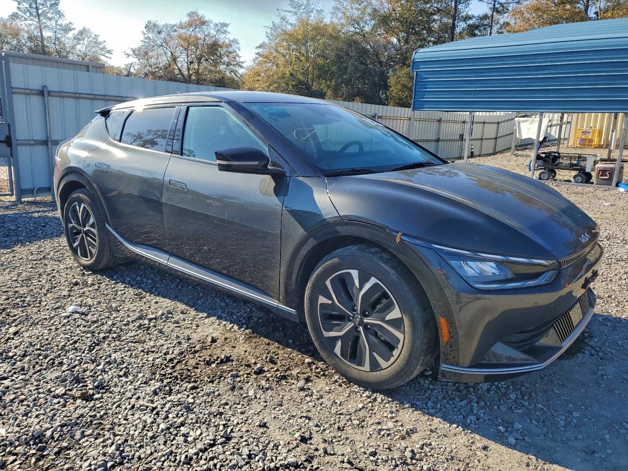 2022 KIA EV6 LIGHT photo 4