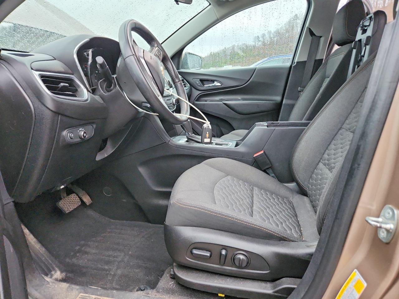 2018 CHEVROLET EQUINOX LT photo 7