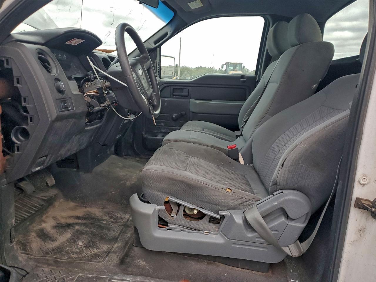2011 FORD F150 photo 7