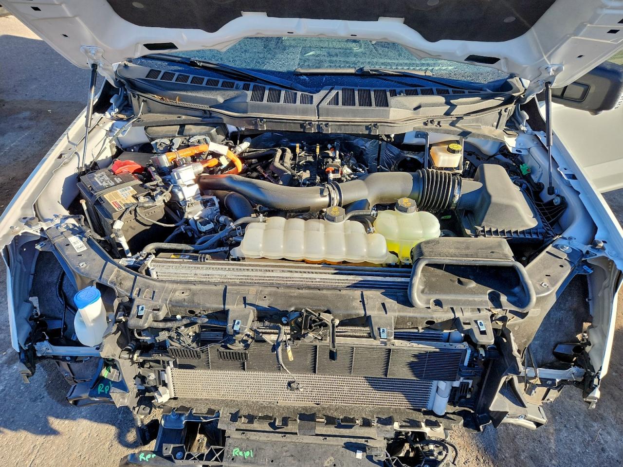 2024 FORD F150 XLT photo 21