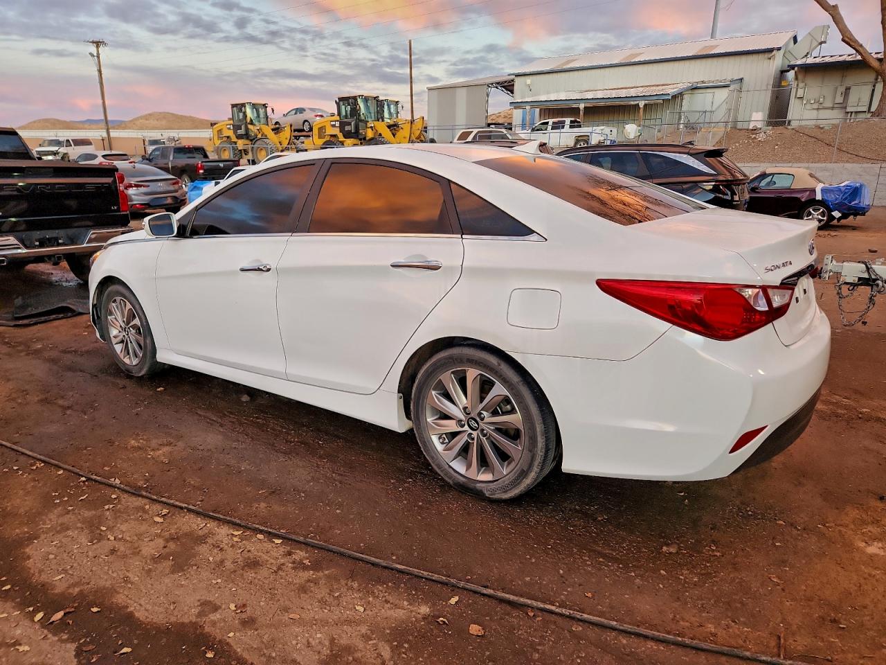 2014 HYUNDAI SONATA SE photo 2