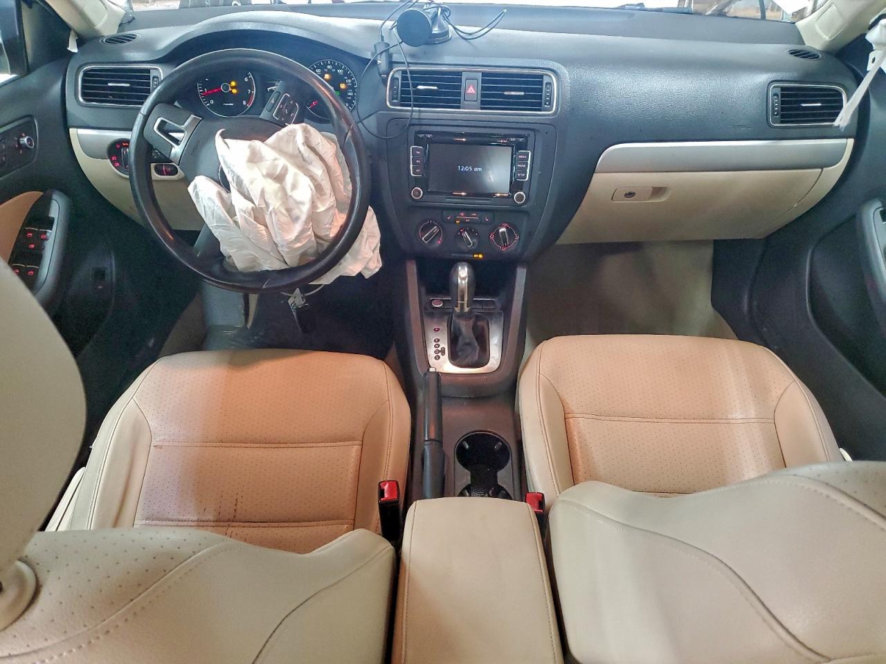 2014 VOLKSWAGEN JETTA SE photo 8