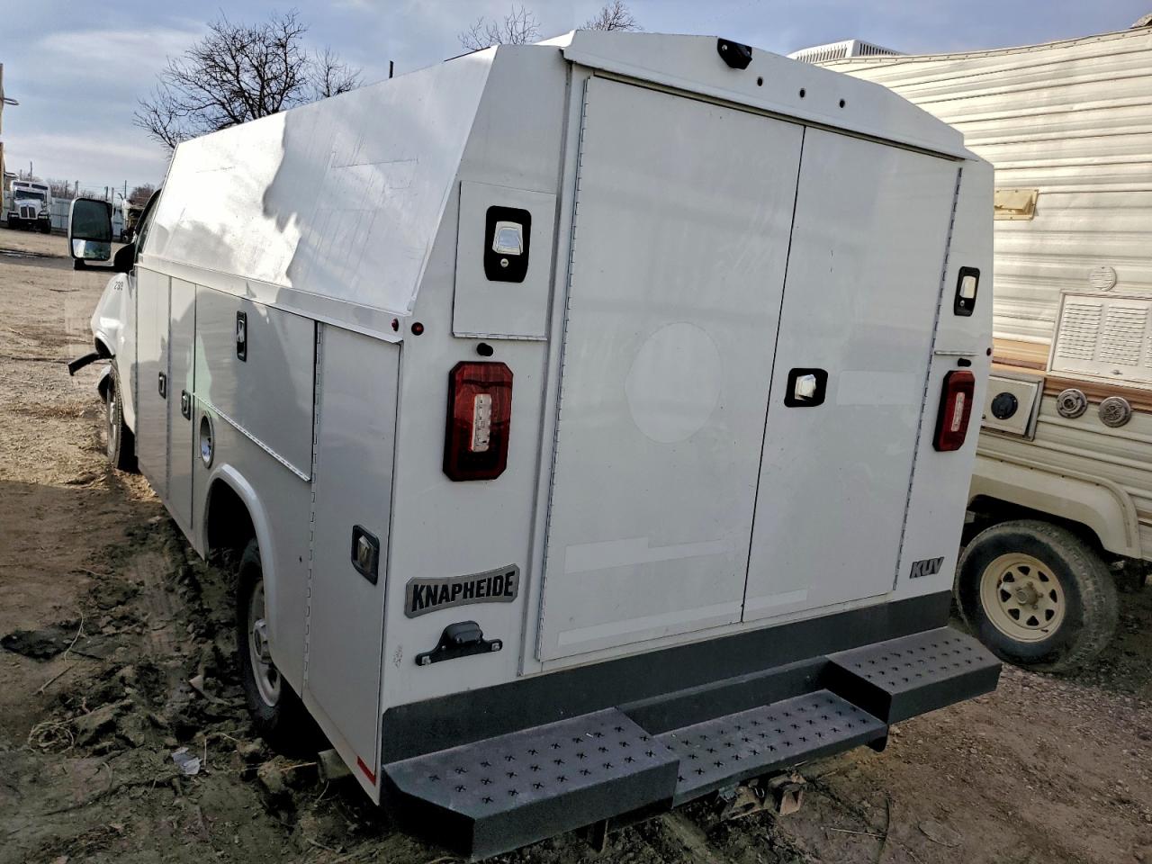 2023 GMC SAVANA UTILITY / SERVICE TRUCK photo 3