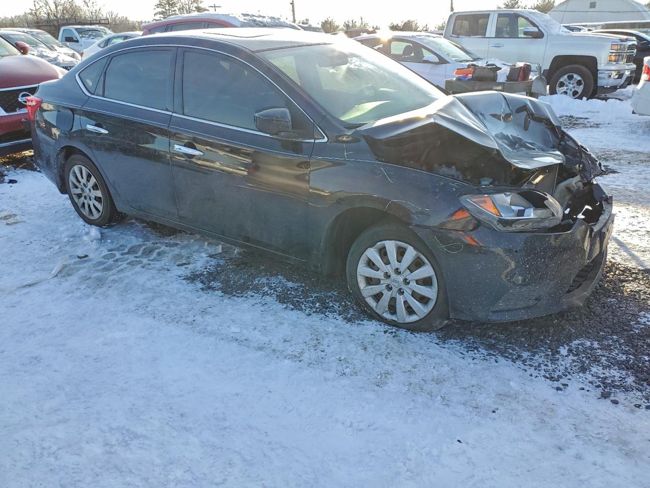 2018 NISSAN SENTRA S photo 4
