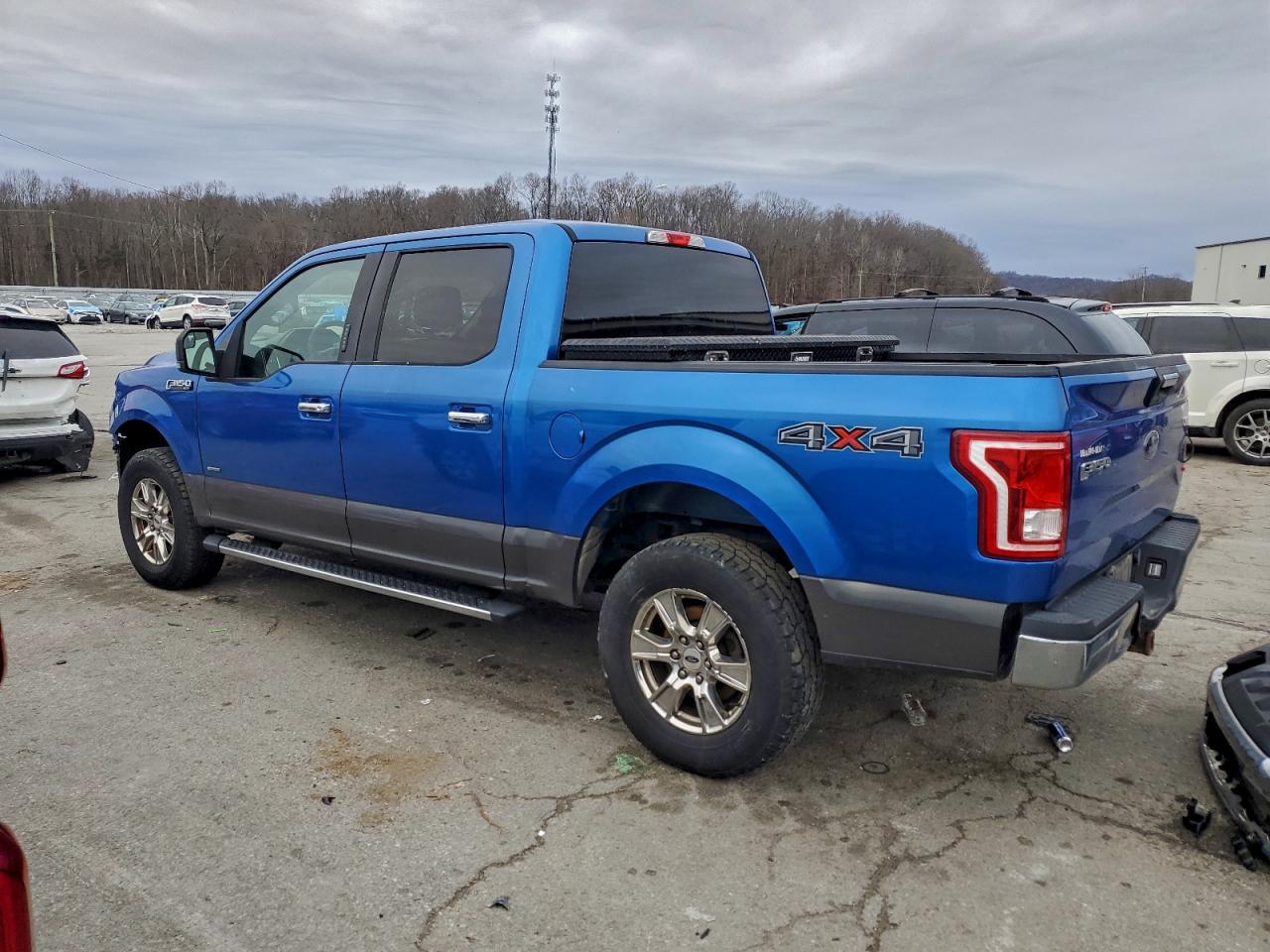 2016 FORD F150 SUPERCREW photo 2