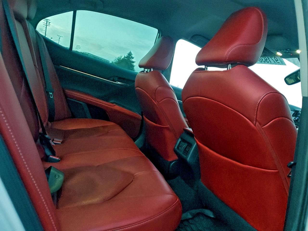 2021 TOYOTA CAMRY XSE photo 10