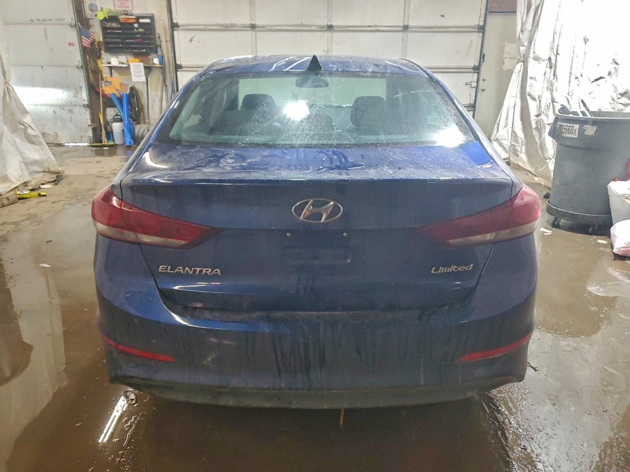 2017 HYUNDAI ELANTRA SE photo 6