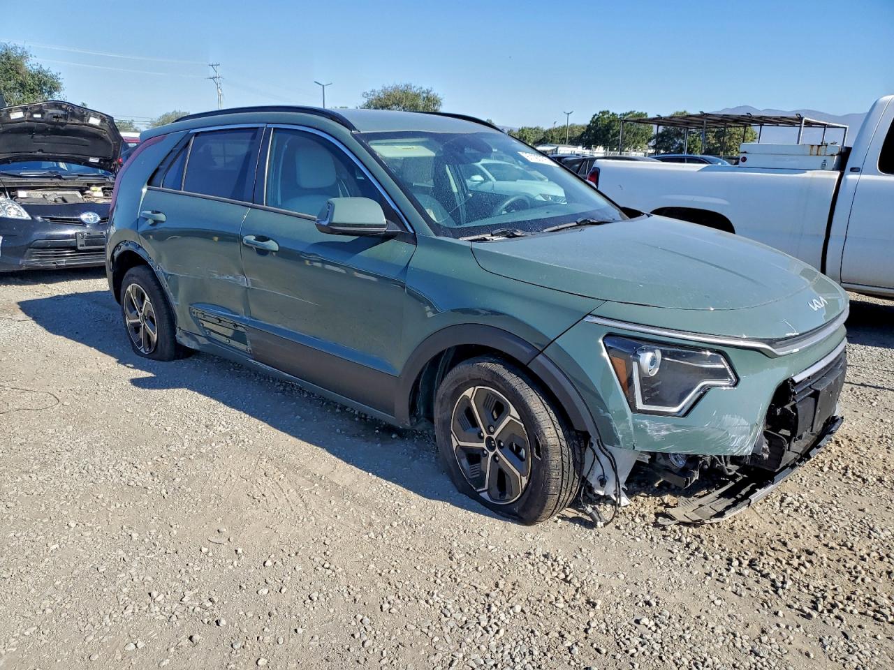 2023 KIA NIRO EX photo 4