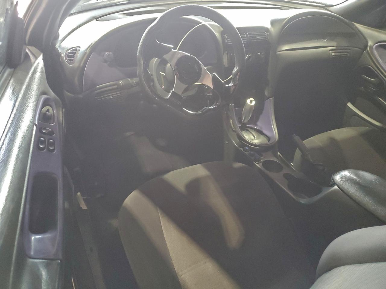 2001 FORD MUSTANG photo 8