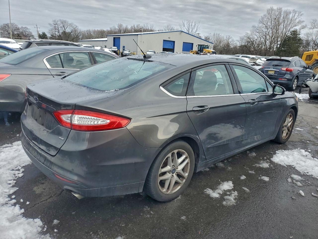 2016 FORD FUSION SE photo 3