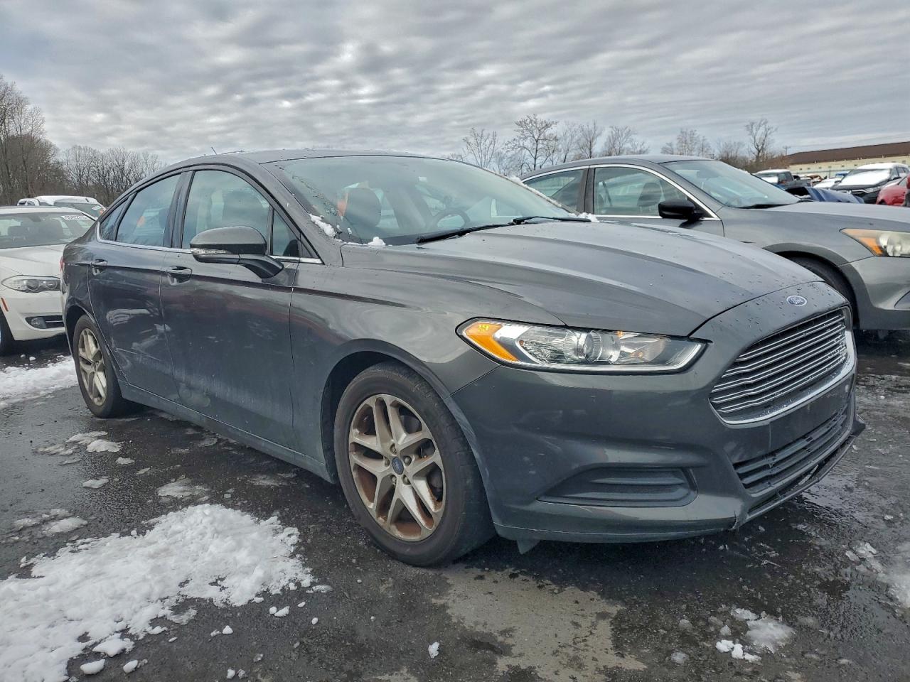 2016 FORD FUSION SE photo 4