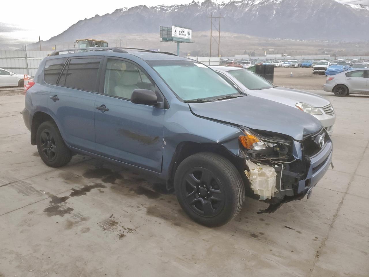 2010 TOYOTA RAV4 photo 4