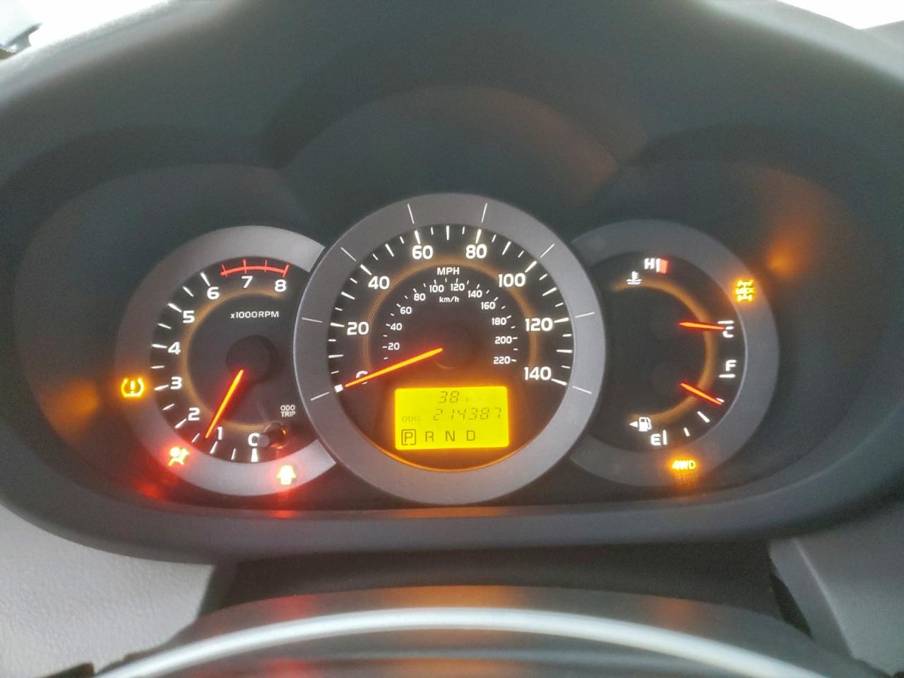 2010 TOYOTA RAV4 photo 9