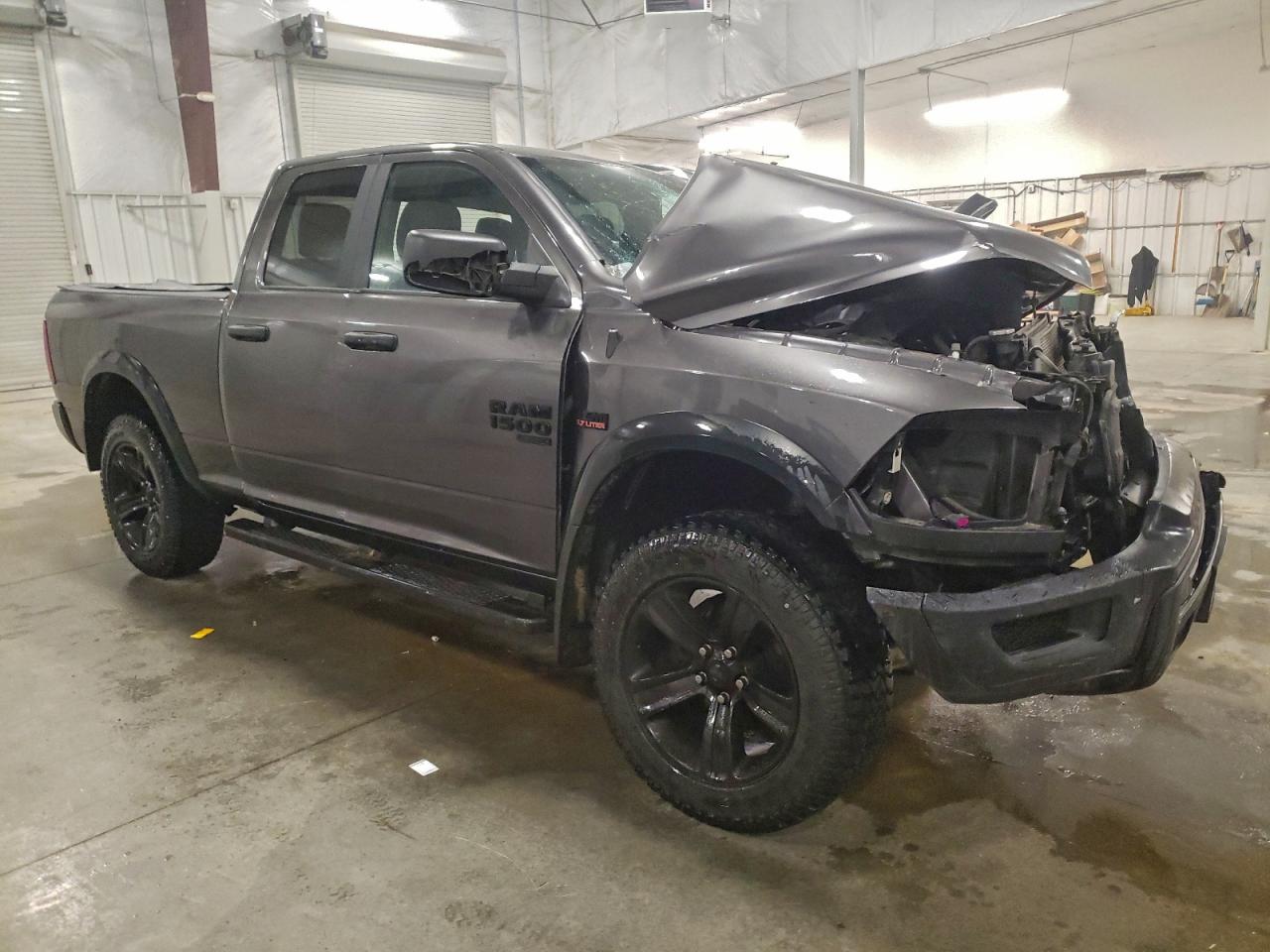 2021 RAM 1500 CLASSIC SLT photo 4