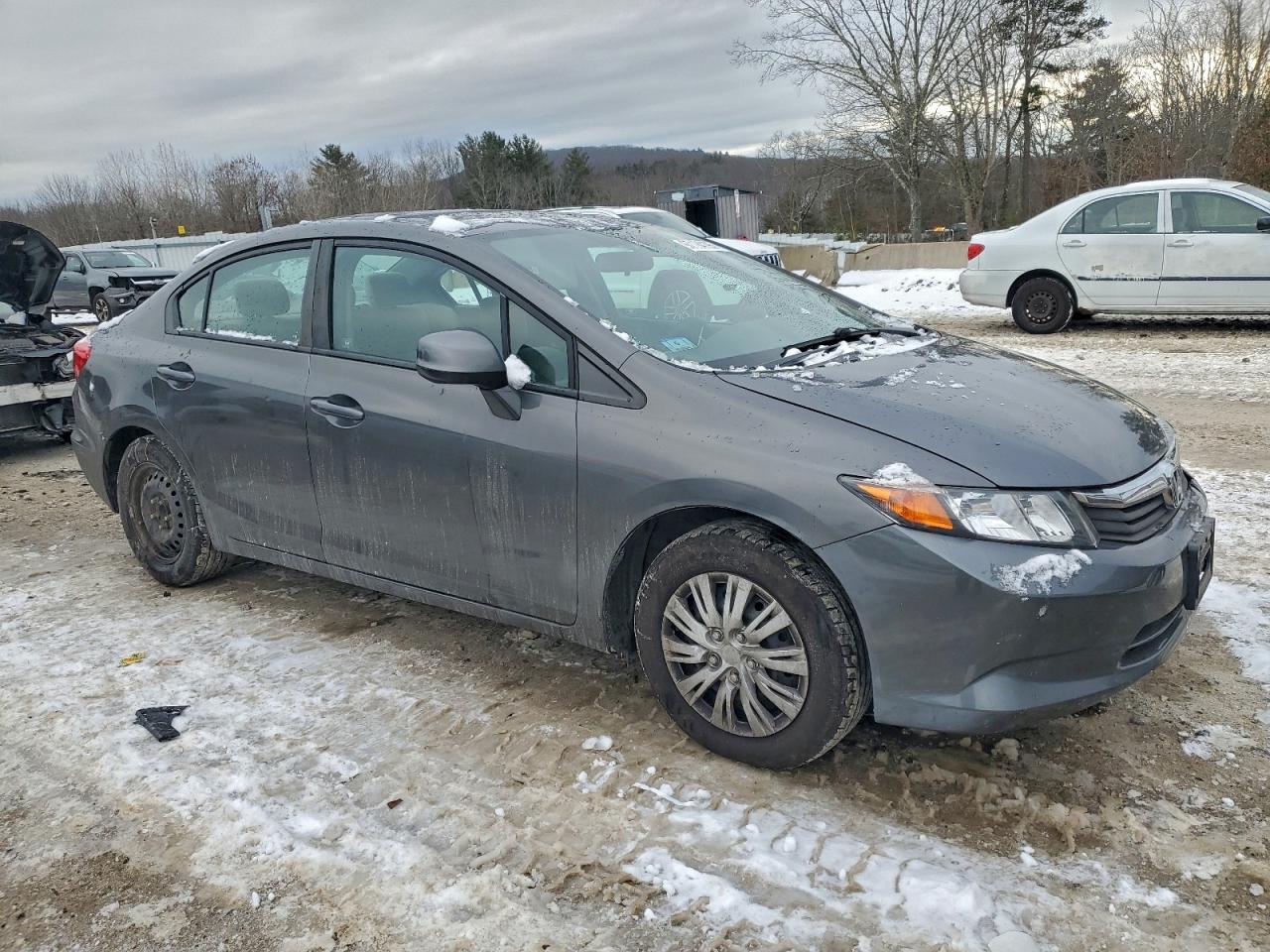 2012 HONDA CIVIC LX photo 4