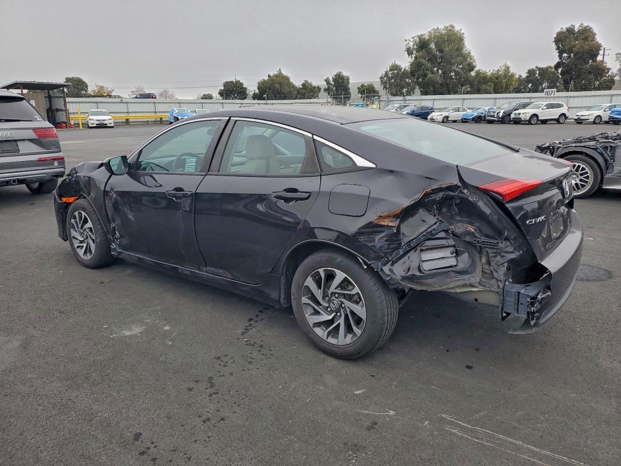 2016 HONDA CIVIC EX photo 2