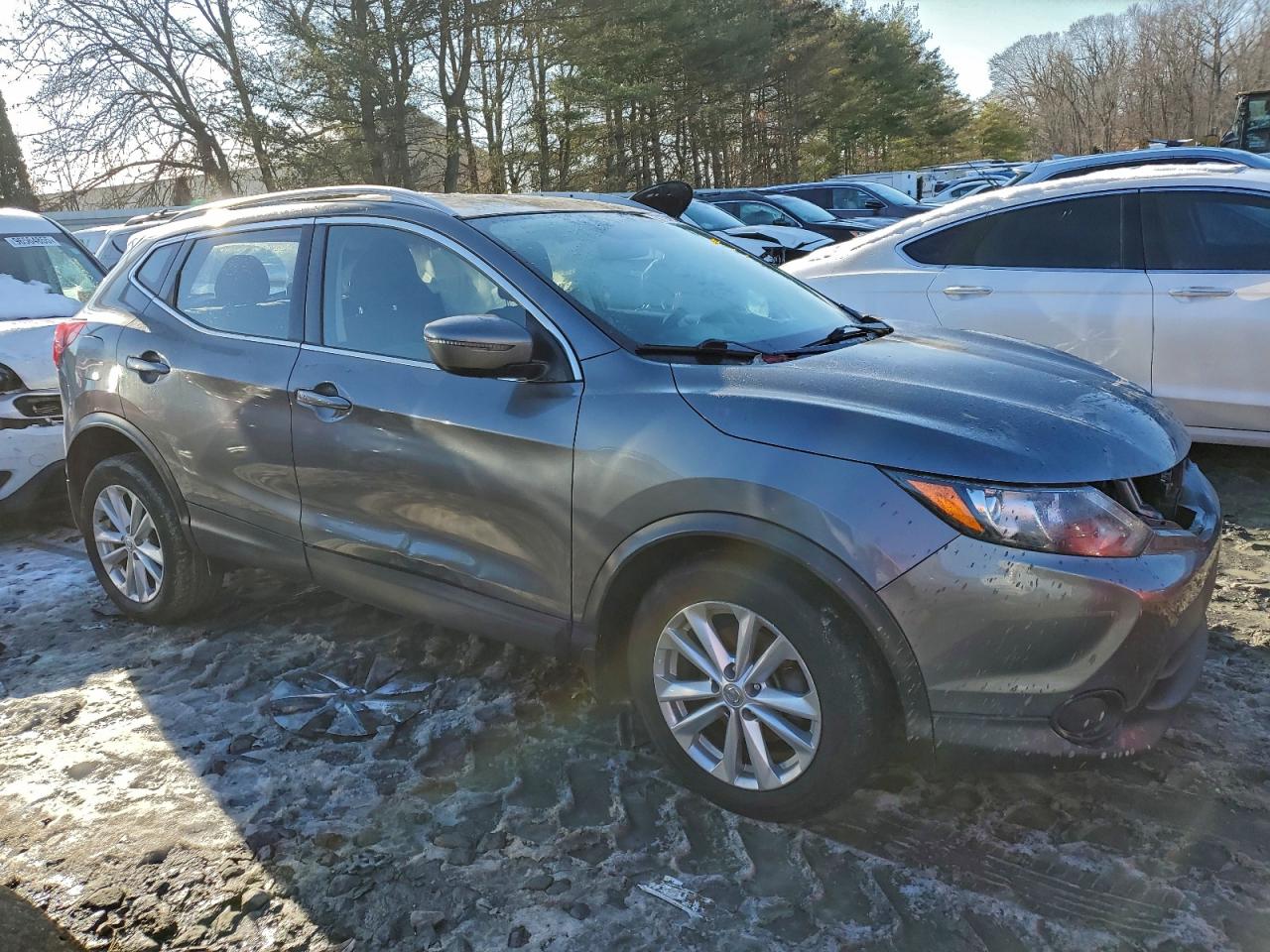 2018 NISSAN ROGUE SPORT S photo 4