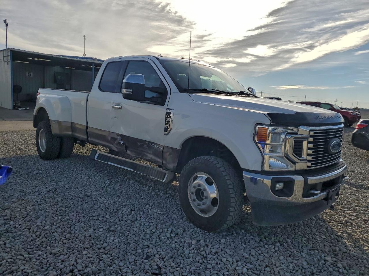 2022 FORD F350 SUPER DUTY photo 4