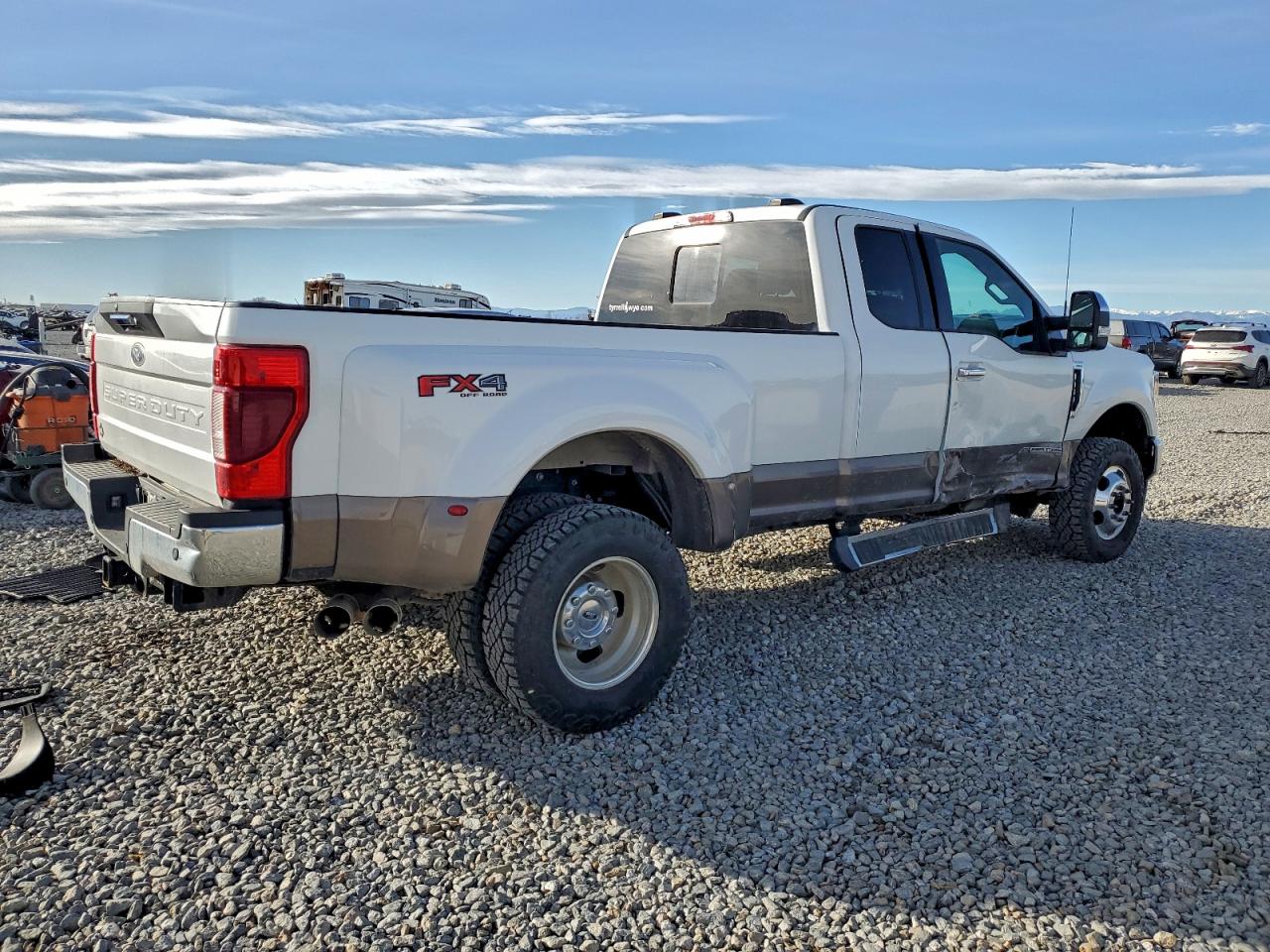 2022 FORD F350 SUPER DUTY photo 3