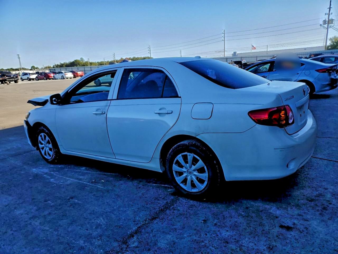 2010 TOYOTA COROLLA BASE photo 2