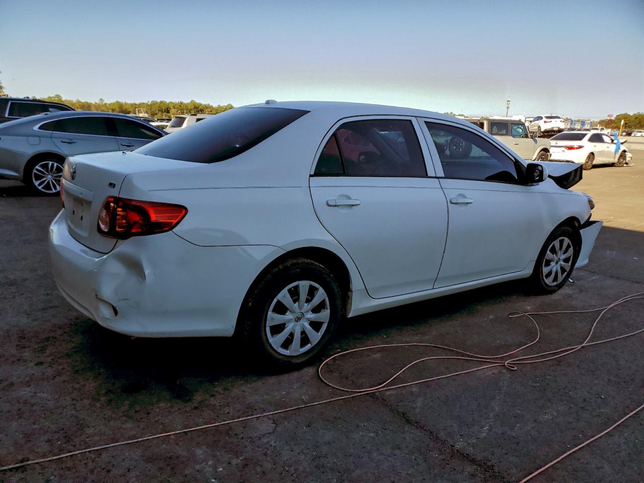 2010 TOYOTA COROLLA BASE photo 3