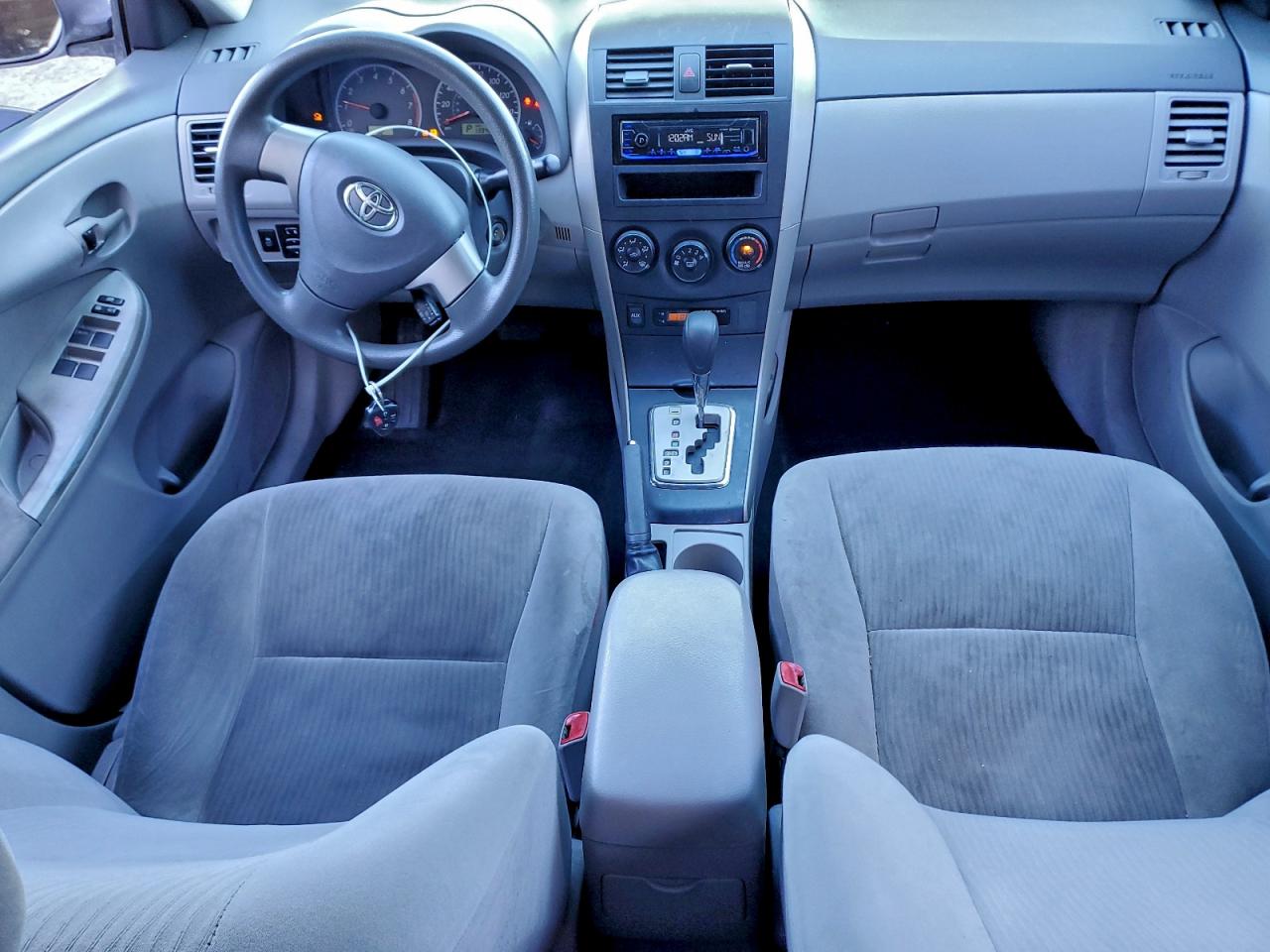 2010 TOYOTA COROLLA BASE photo 8