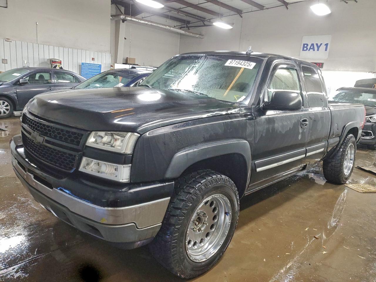2006 CHEVROLET SILVERADO