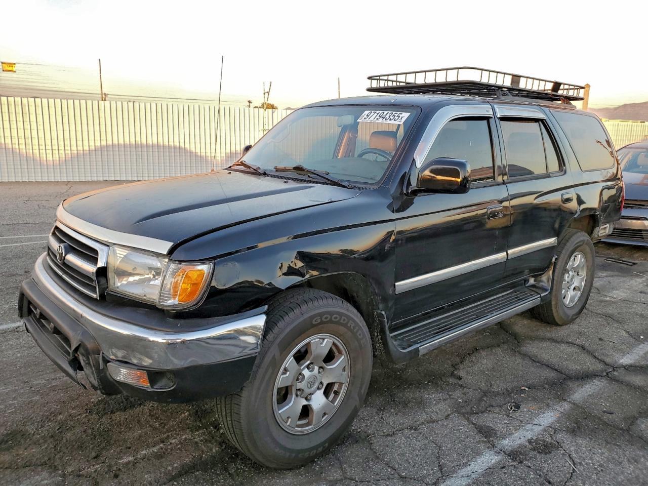 2000 TOYOTA 4RUNNER