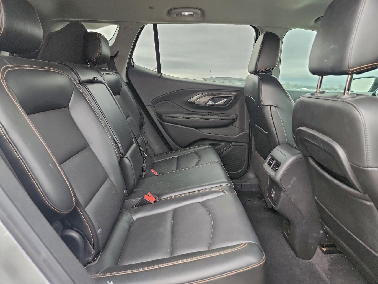 2019 GMC TERRAIN SLT photo 11