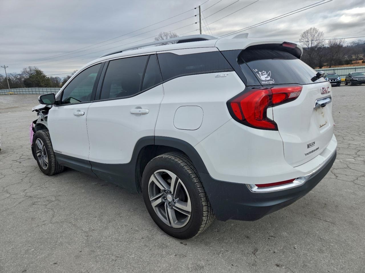 2019 GMC TERRAIN SLT photo 2
