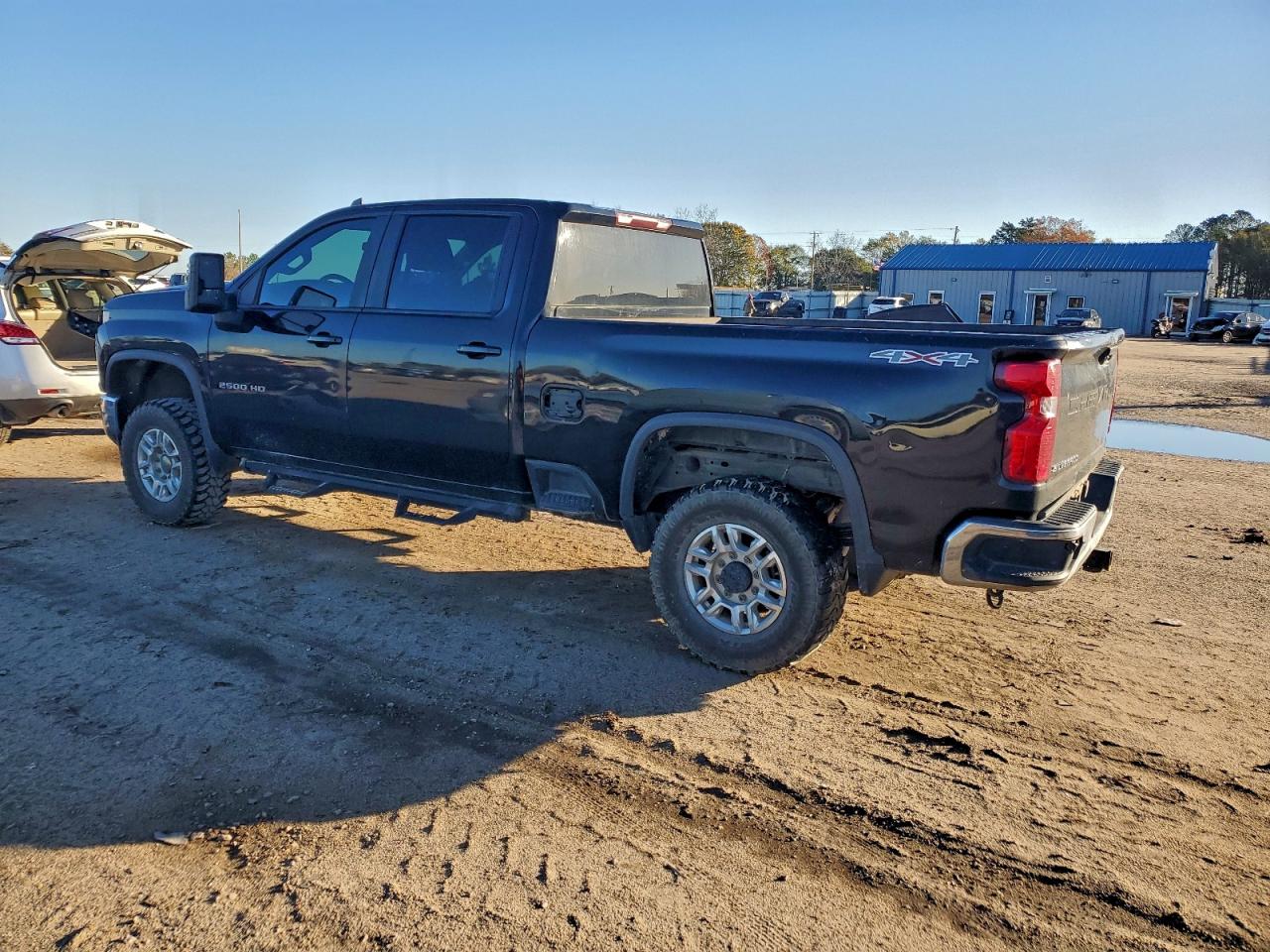 2020 CHEVROLET SILVERADO K2500 HEAVY DUTY LT photo 2