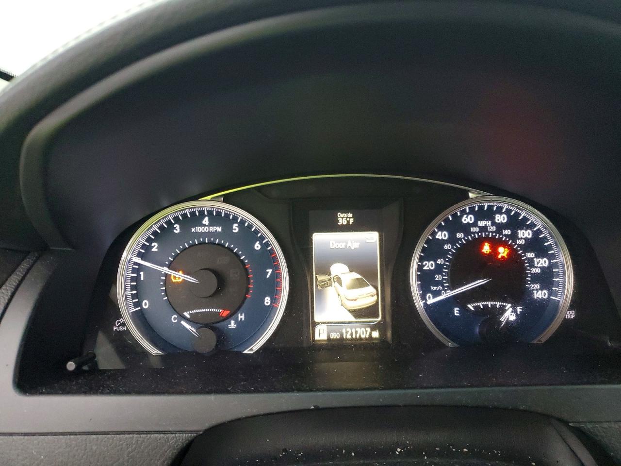 2017 TOYOTA CAMRY LE photo 9