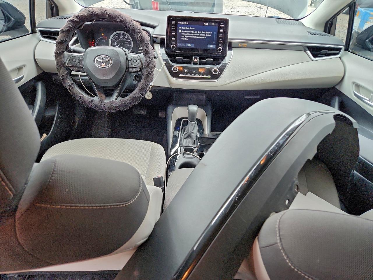 2020 TOYOTA COROLLA LE photo 8