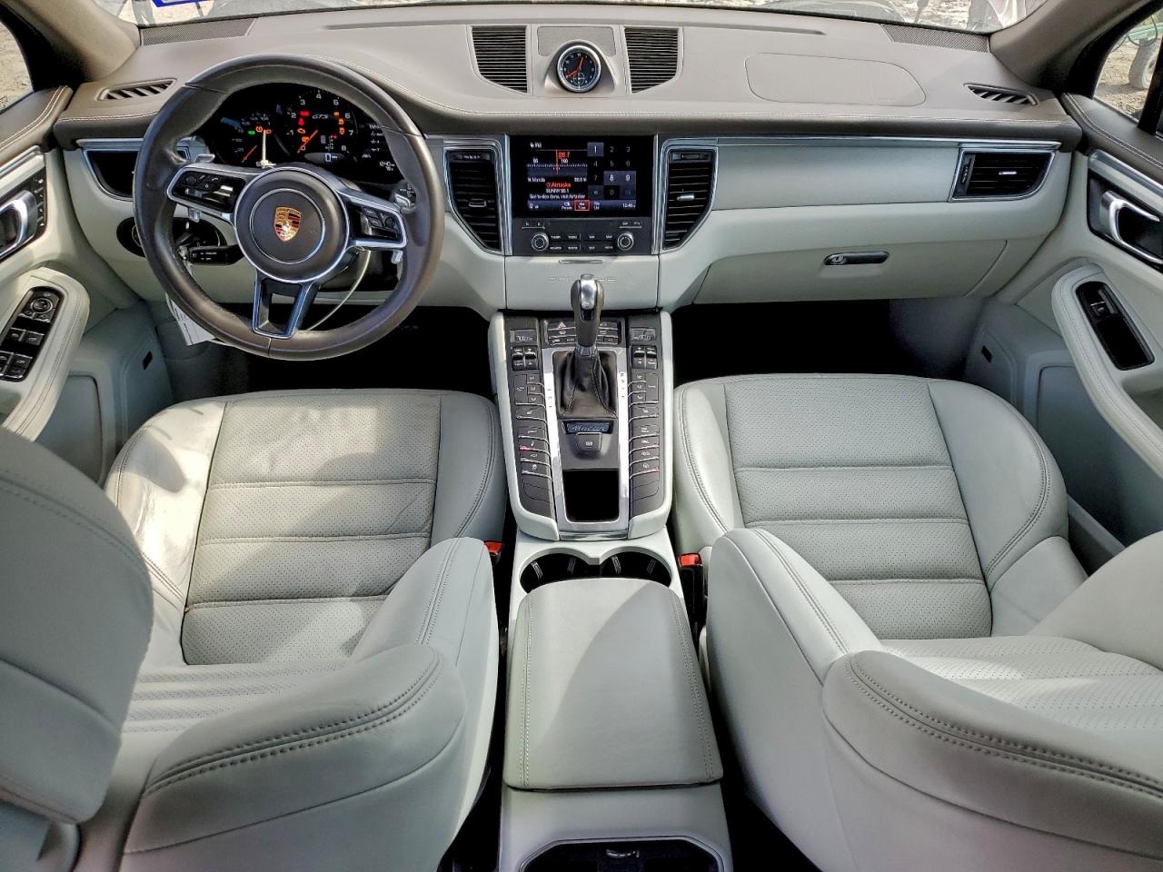 2018 PORSCHE MACAN GTS photo 8