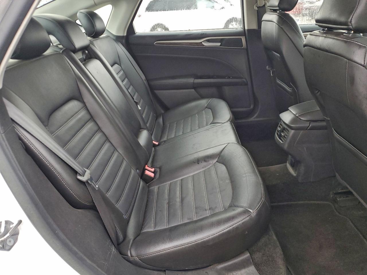 2015 FORD FUSION SE photo 10
