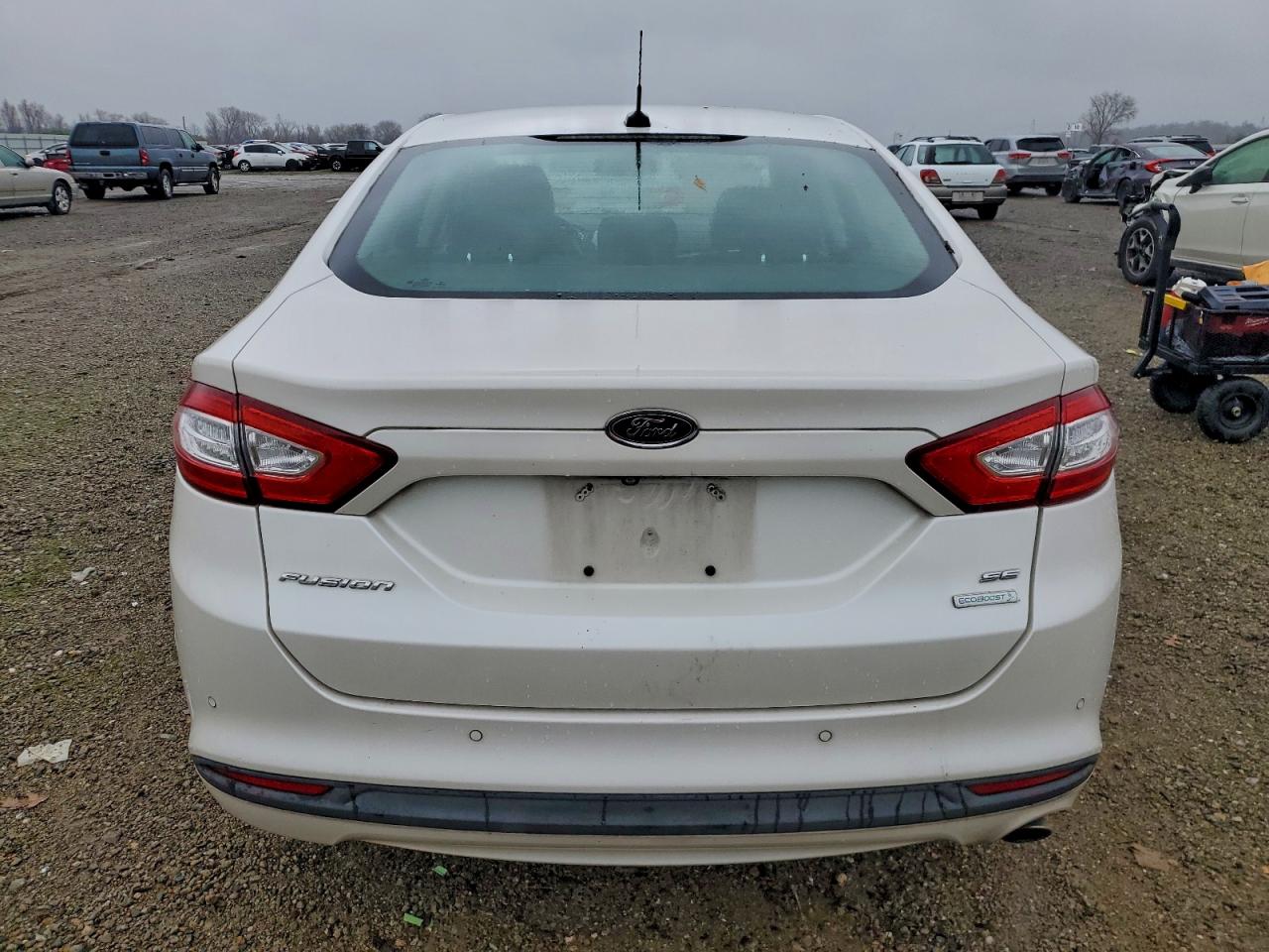 2015 FORD FUSION SE photo 6