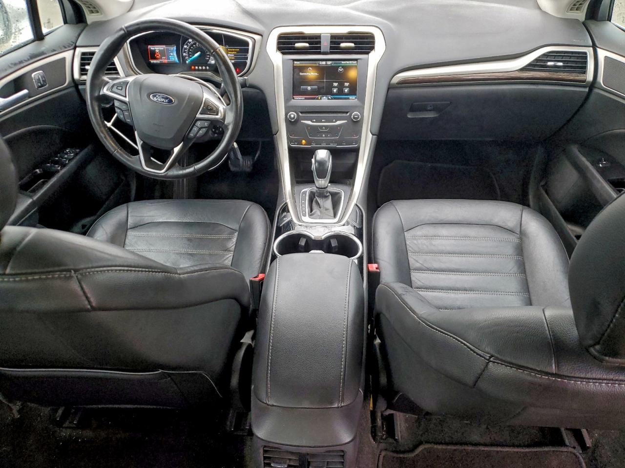 2015 FORD FUSION SE photo 8