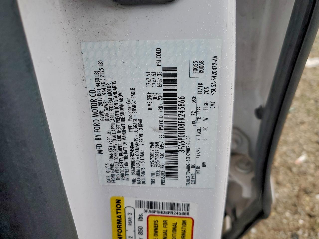 2015 FORD FUSION SE photo 12