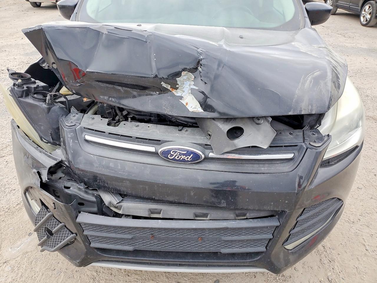 2015 FORD ESCAPE SE photo 12