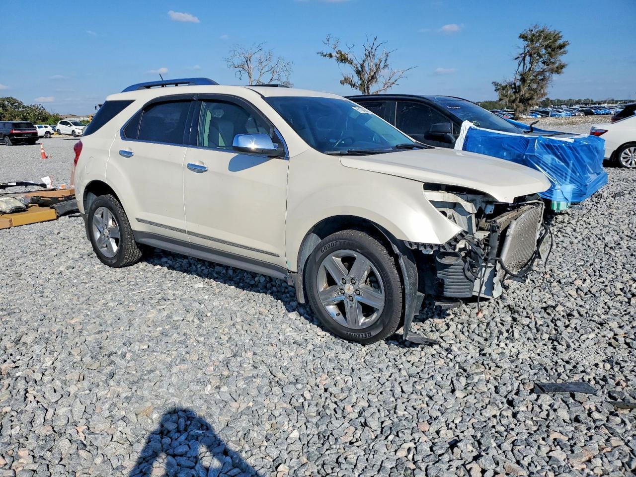 2015 CHEVROLET EQUINOX LTZ photo 4