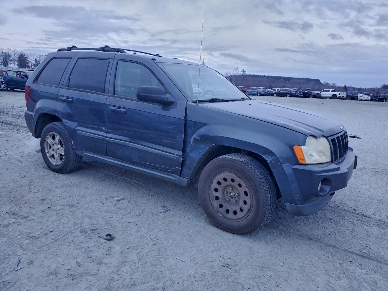 2007 JEEP GRAND CHEROKEE LAREDO photo 4